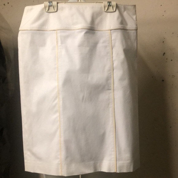 Burberry Dresses & Skirts - NWOT Burberry White High Waist Skirt